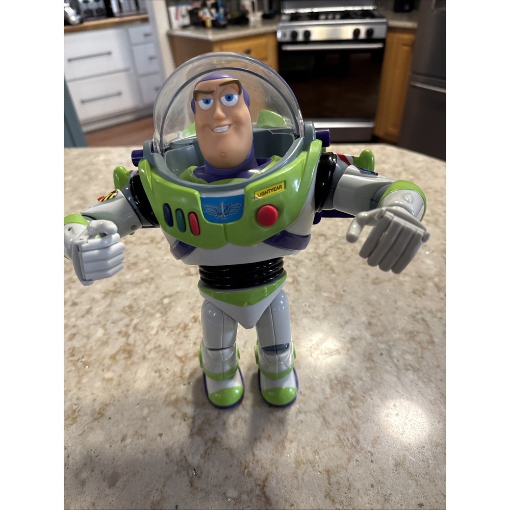 Disney Toy Story Signature Collection Buzz Lightyear 12 inch Action Figure